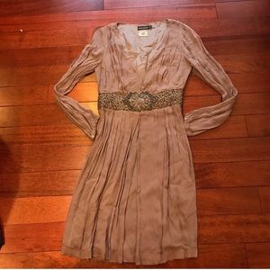 👠long sleeve midi dress with beaded waist